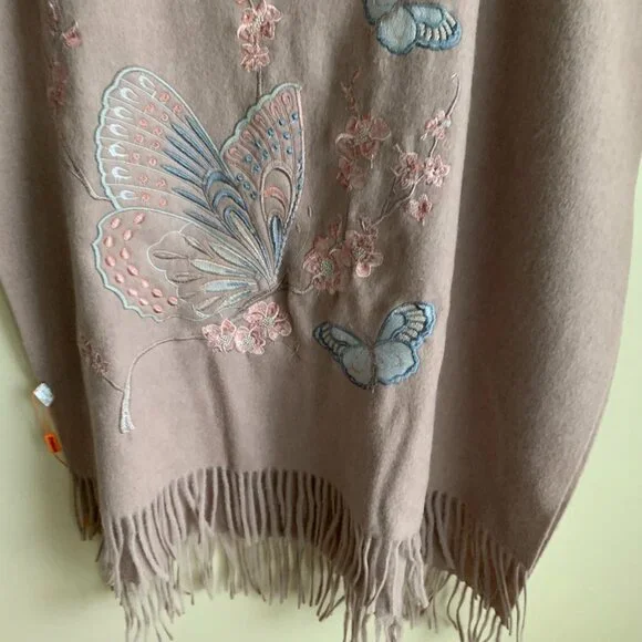 Scarf - Picture 2 of 2